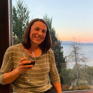 Meet your Posher, Katie